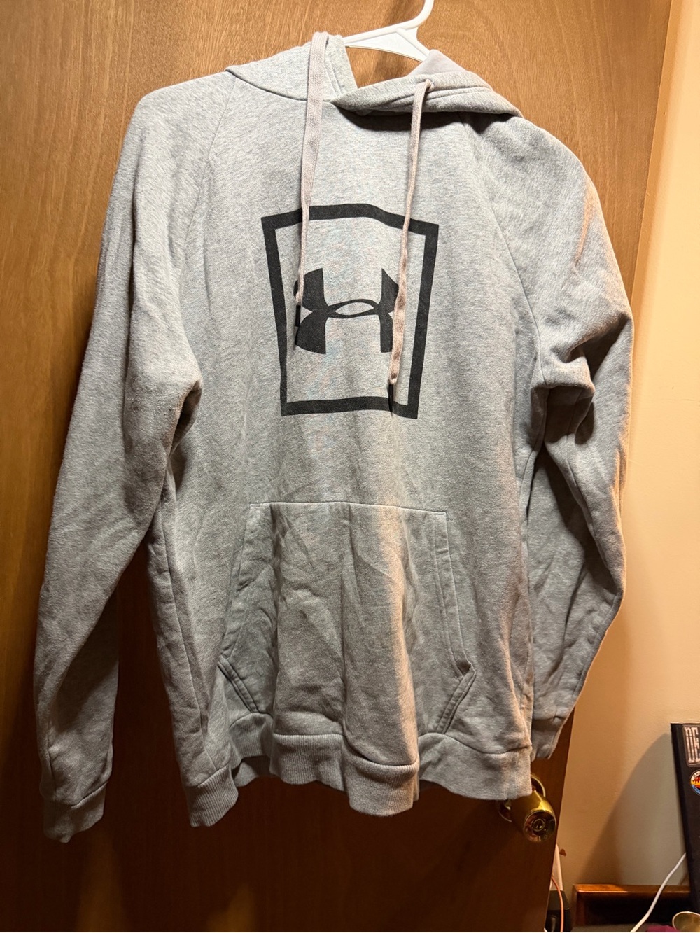 Under Armour Men’s Gray Logo Hoodie Sweatshirt medium